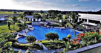 Nasau Resort & Villas
