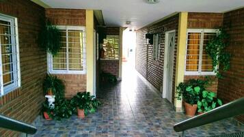 Pintu masuk interior