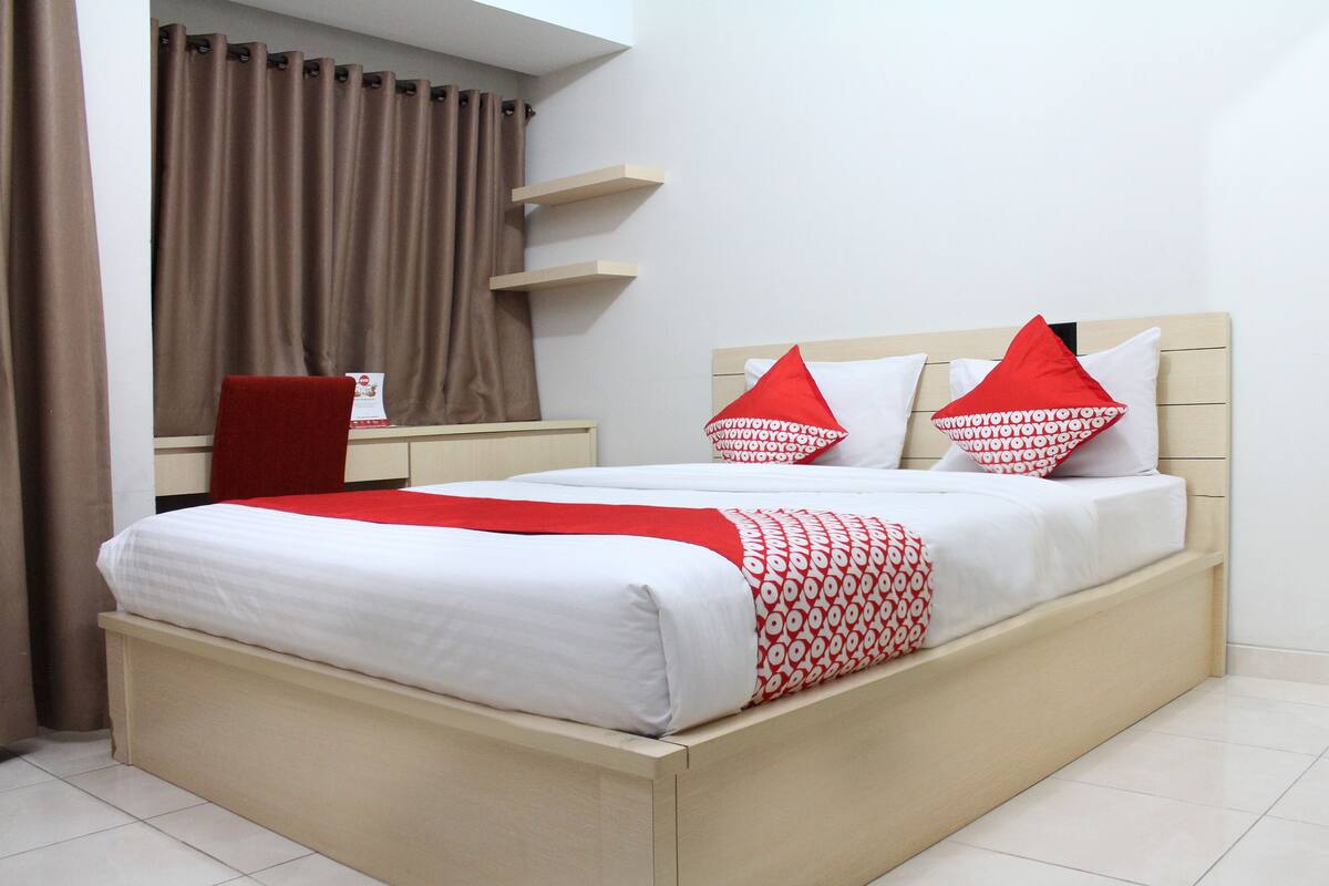 Habitación estándar doble | Escritorio, wifi gratis, ropa de cama