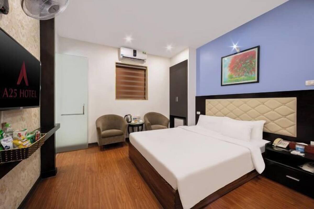 Minibar, in-room safe, soundproofing, iron/ironing board