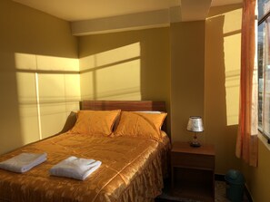Apartamento urbano, 3 quartos, vista para a cidade | 3 quartos, ferros/tábuas de passar roupa, Wi-Fi de cortesia