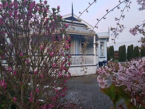 Front of property - Lancewood Lodge (Bulls)