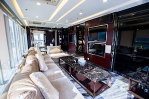 Sala de estar en el lobby