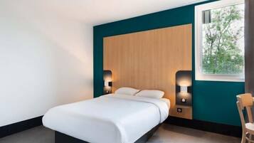 Soundproofing, cribs/infant beds, WiFi, wheelchair access