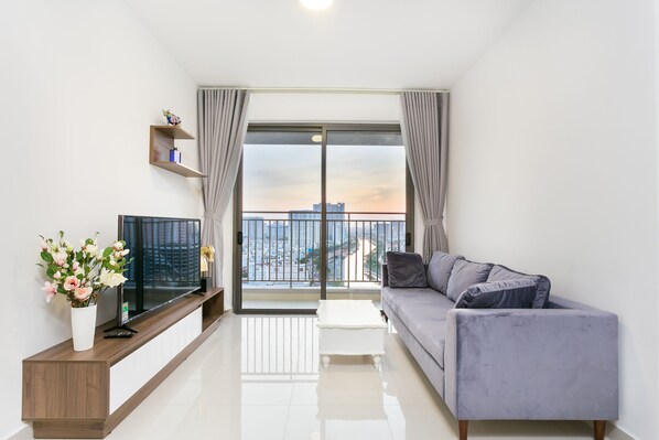 Living area - Infinity Edge Pool Rivergate (Ho Chi Minh City)