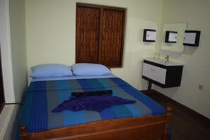 Family Bungalow, 4 Bedrooms, Non Smoking - Marian Holiday Bungalow (Mundalama)