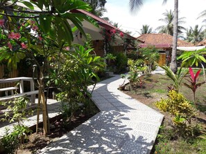 Property grounds - Wombat's B&B (Gili Trawangan)