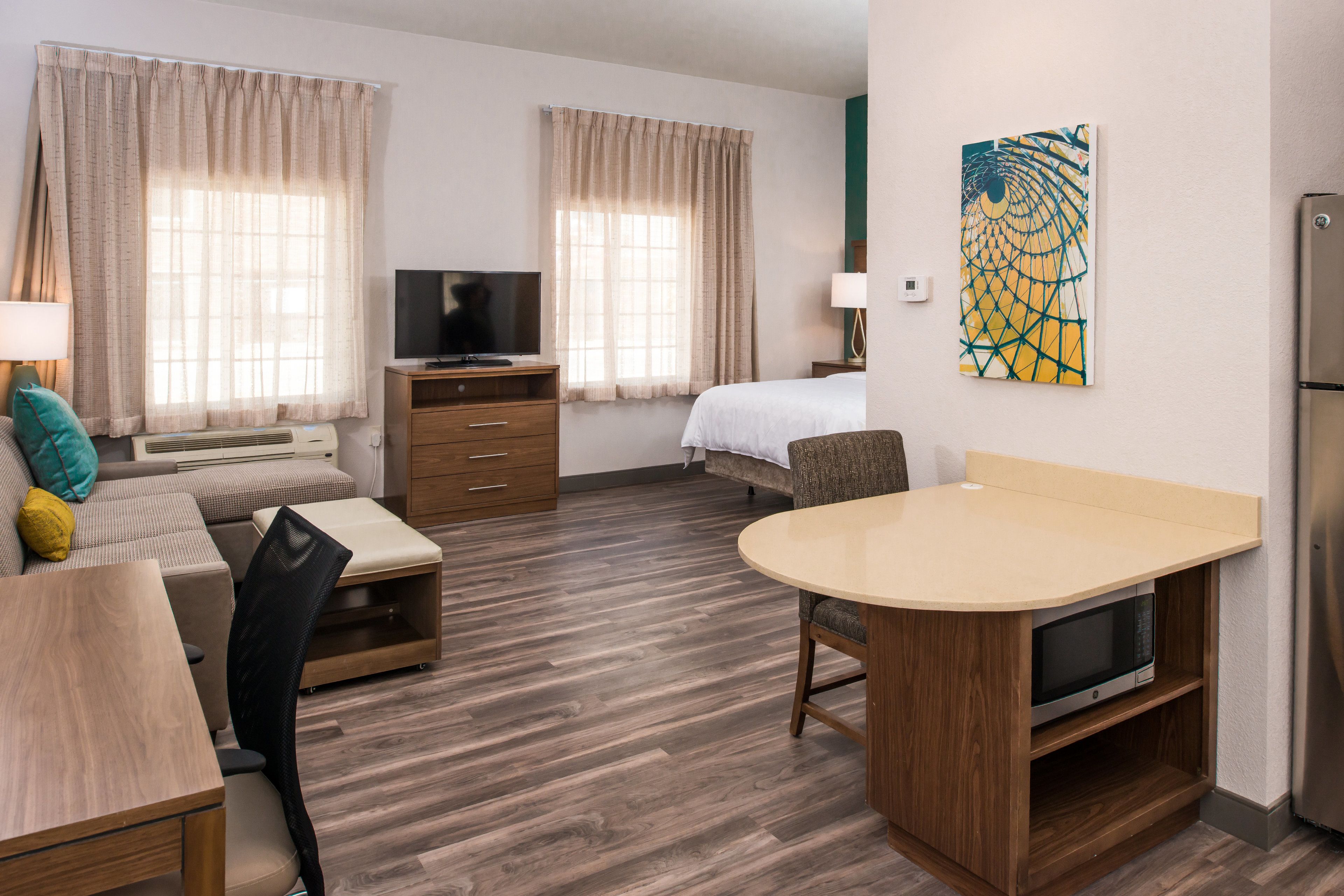 Suite, 1 Bedroom, Accessible (Communication Accessible) | Desk, WiFi (free)