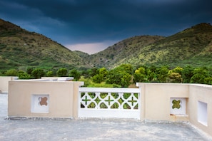 Exterior - Zade Mount View (Udaipur)