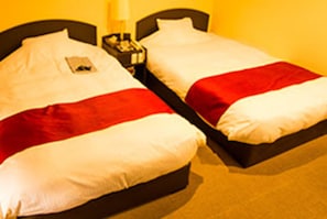 Free WiFi, bed sheets