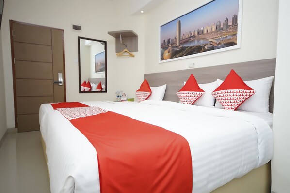 Superior Suite, Non Smoking | Desk, free WiFi, bed sheets
