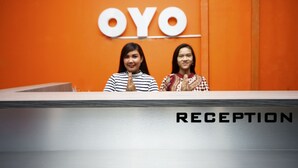 Reception - OYO 251 The Maximus Inn Hotel (Palembang)