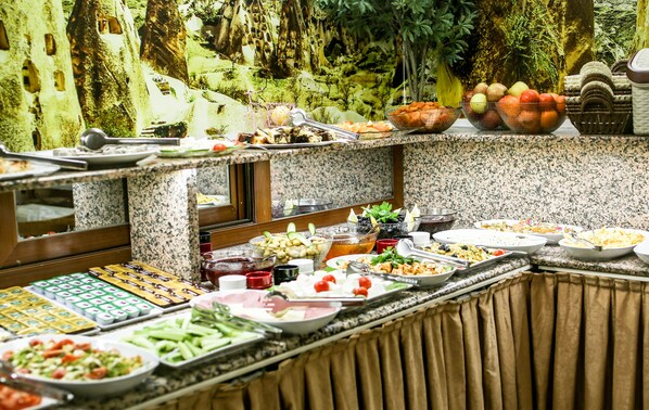 Bao gồm bữa sáng buffet hàng ngày 