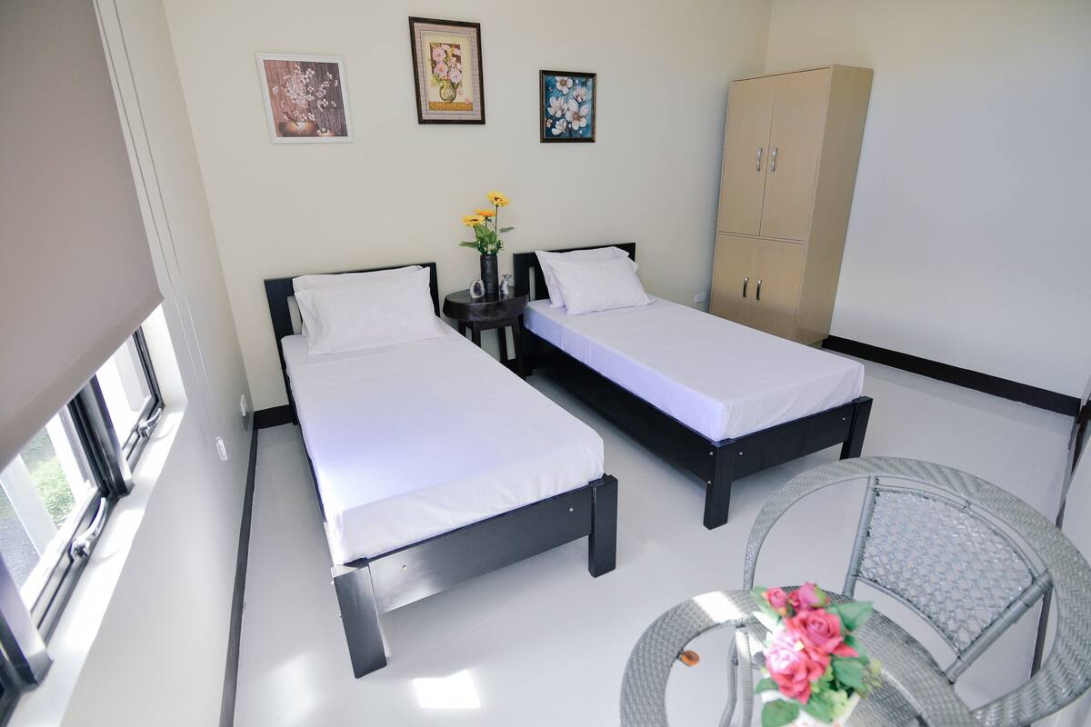 Deluxe Room | Meja, Wi-fi percuma, cadar katil 