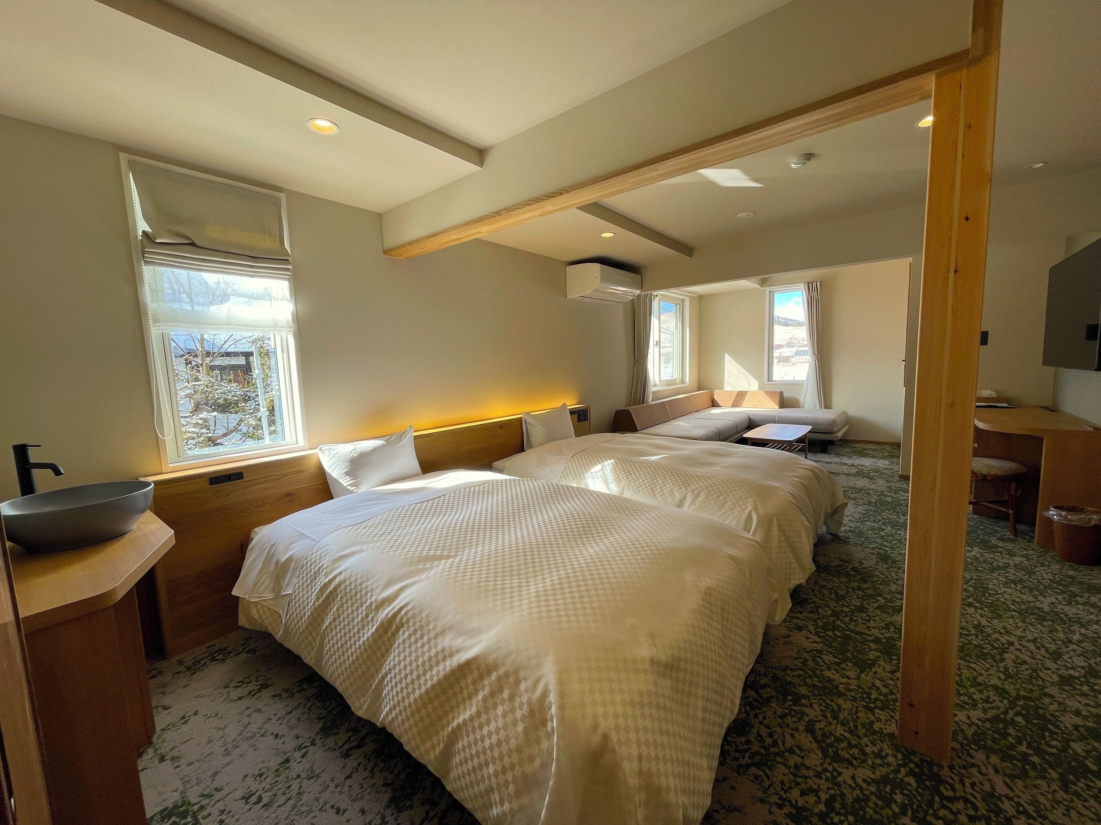Down duvets, desk, blackout curtains, soundproofing