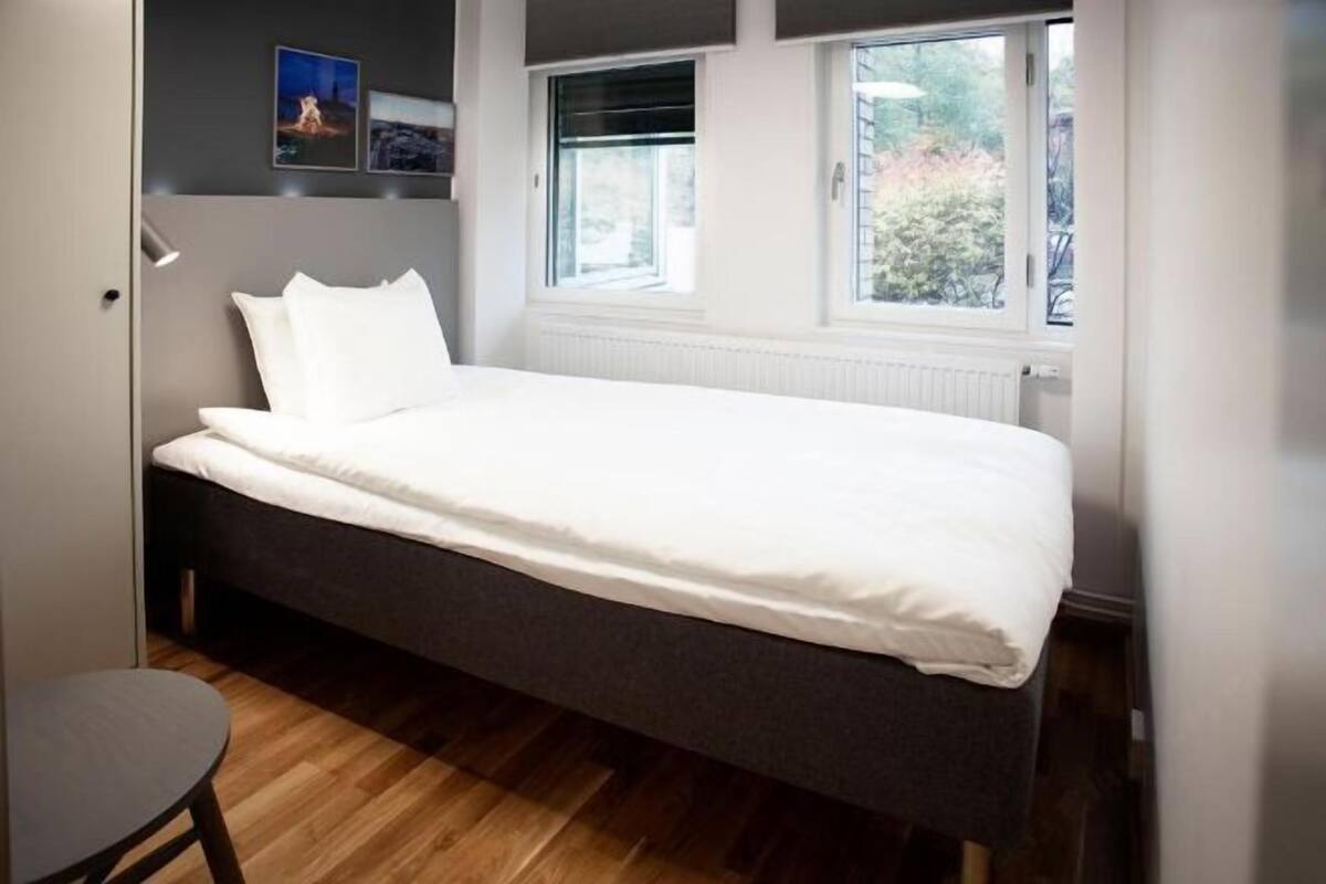 Luxe beddengoed, individueel gedecoreerd, verduisterende gordijnen