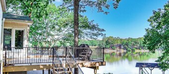 3AlbaCr | Lake DeSoto | Home| Sleeps 9