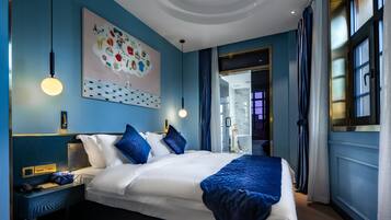 Phòng Suite Premier | Minibar, két bảo mật tại phòng, trang trí khác biệt