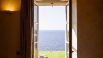 Deluxe-Zimmer, 1 Queen-Bett, Terrasse, Meerblick | Ausblick vom Zimmer