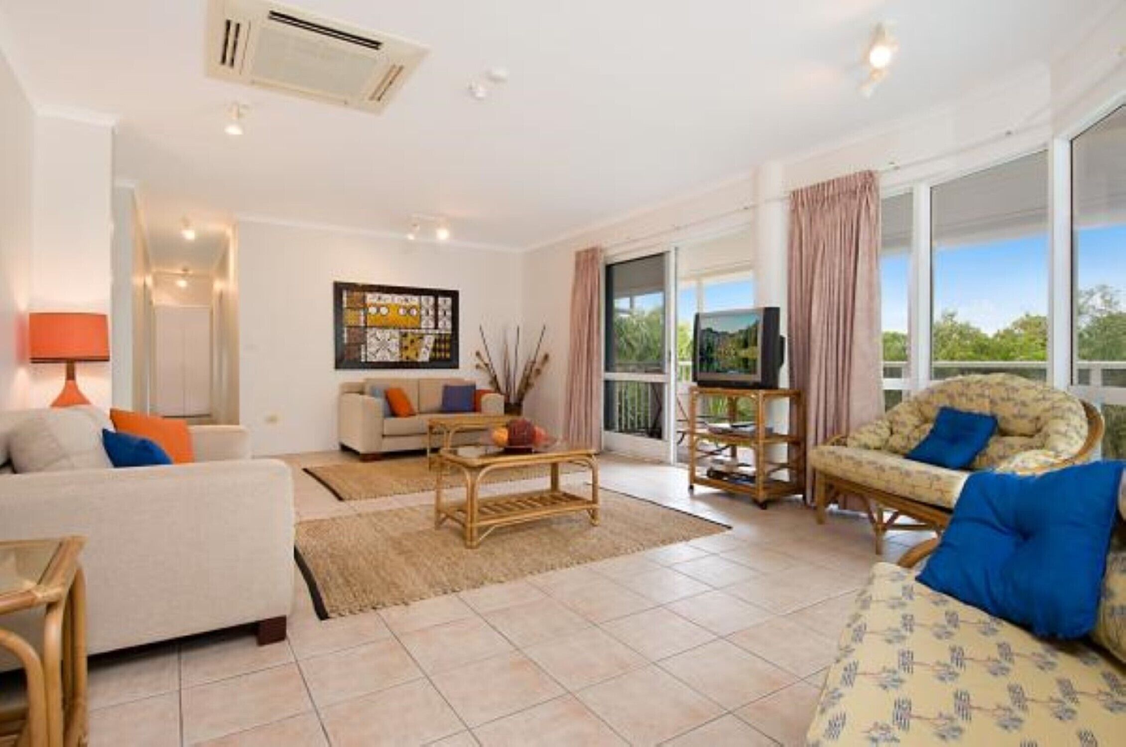 Palm Cove Accommodation