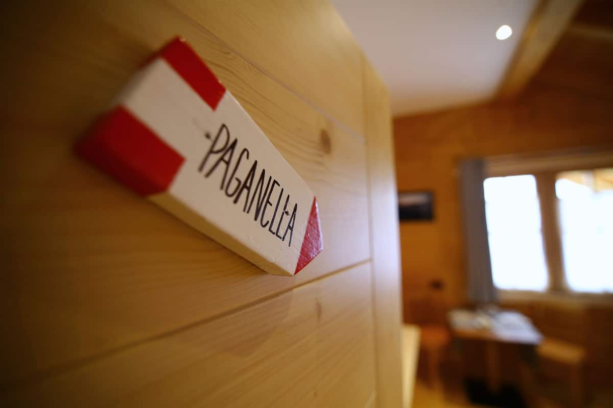 Exclusive Double Room | Minibar, desk, blackout drapes, free WiFi