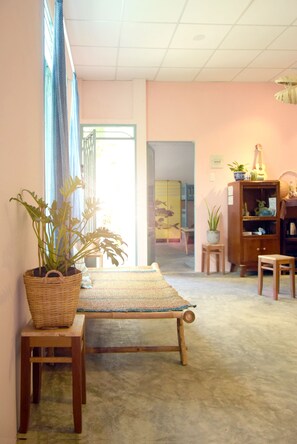 Interior - PY S HOUSE_ TROPICAL COZY HOUSE (Tp. Nha Trang)