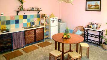 Fridge, electric kettle, spices, paper towels