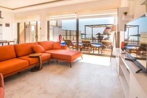 Villa, Non Smoking | Living area