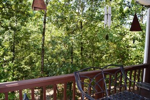 Property grounds - 9SalvLn | Lake Balboa Area | Home | Sleeps 10 (Hot Springs Village)