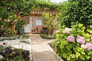 Studio (Apartments Bibijana- Premium Studio A) | Terrasse/Patio