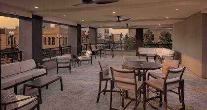 Hyatt Place Florence Downtown