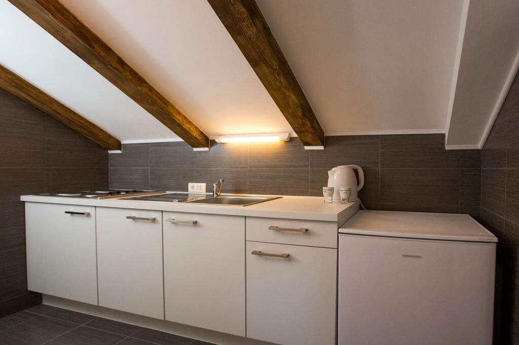 Apartment (Villa Mia - One Bedroom Apartment (To) | Private kitchen | Fridge