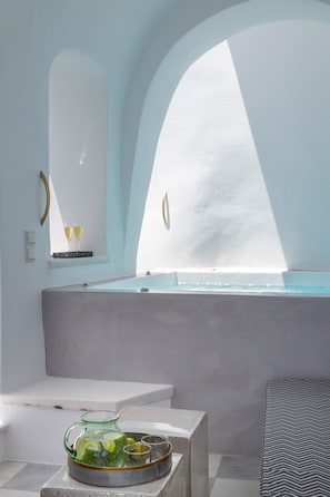 Two-Bedroom Villa | Private spa tub