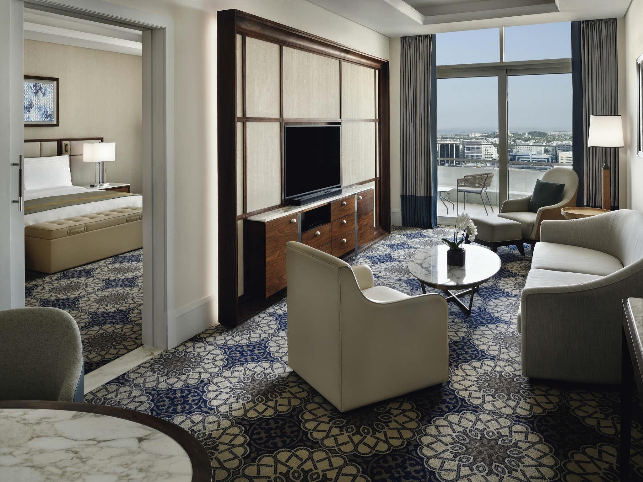 Family Room, Connecting Rooms