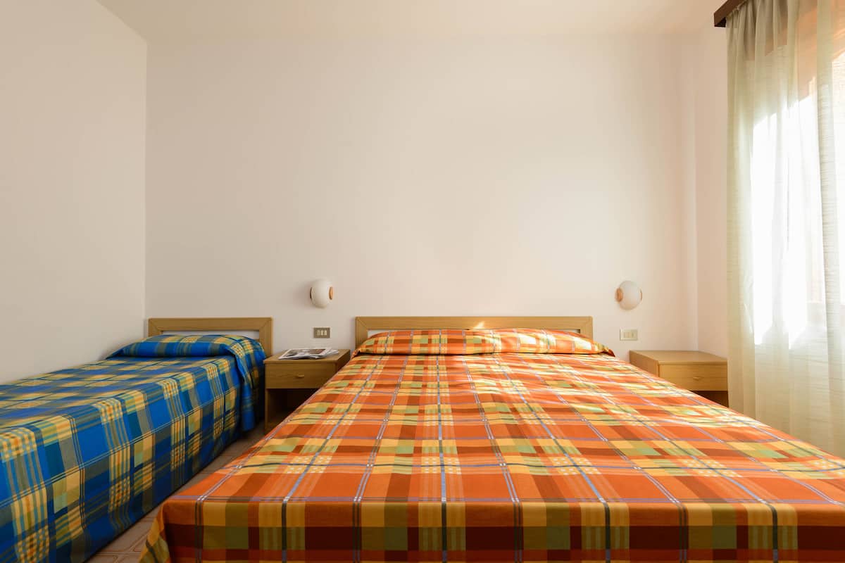 Cunas, wifi y ropa de cama