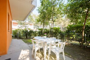 Apartment, 2 Schlafzimmer (VF) | Terrasse/Patio