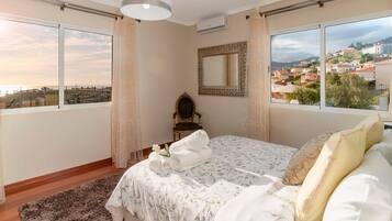 4 bedrooms, premium bedding, individually decorated