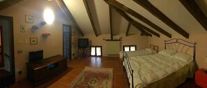 Individually decorated, individually furnished, desk, cots/infant beds