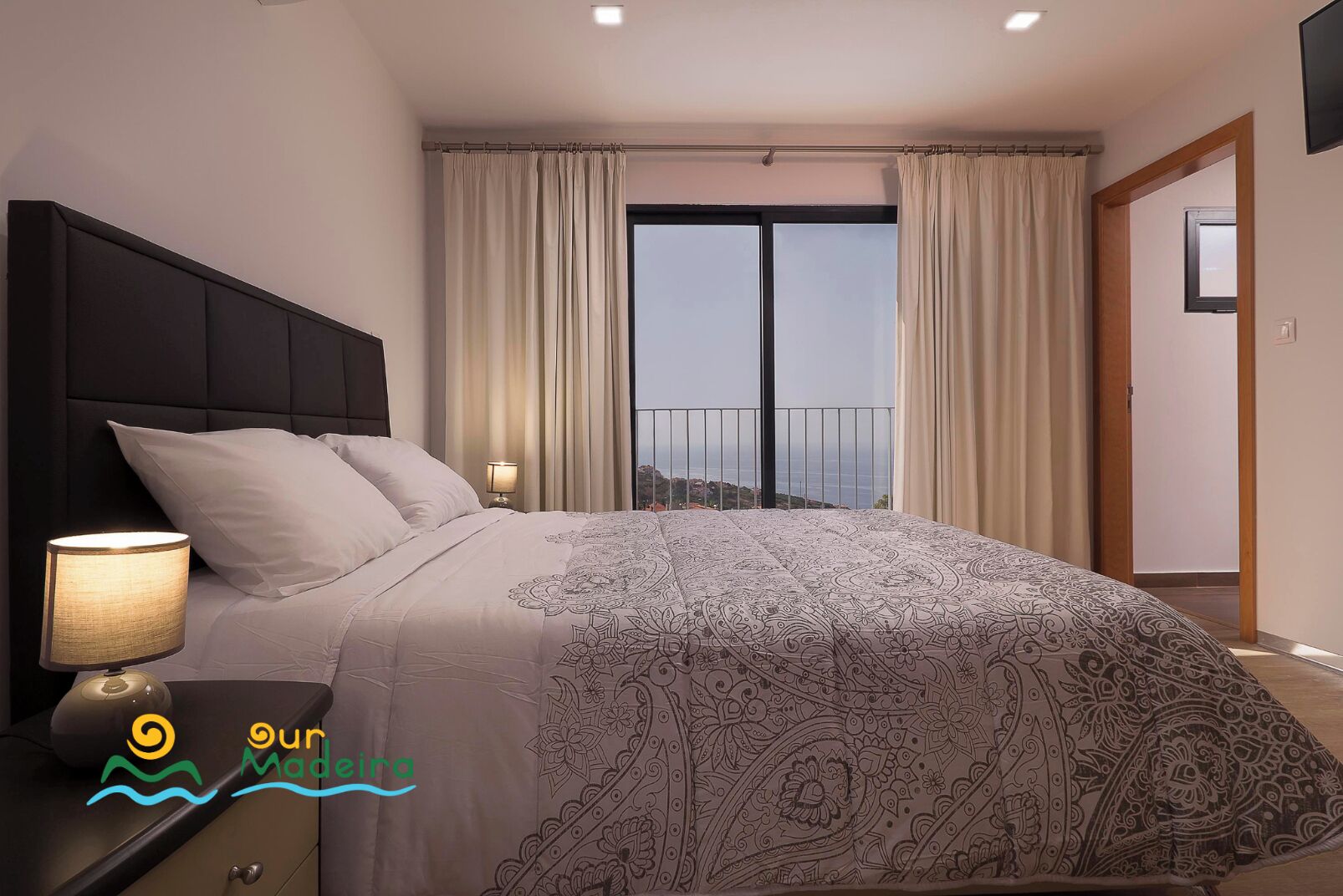 Standard-huvila, 5 makuuhuonetta, yksityinen uima-allas, merinäköala | 5 makuuhuonetta, yksilöllisesti sisustettu, yksilöllisesti kalustettu