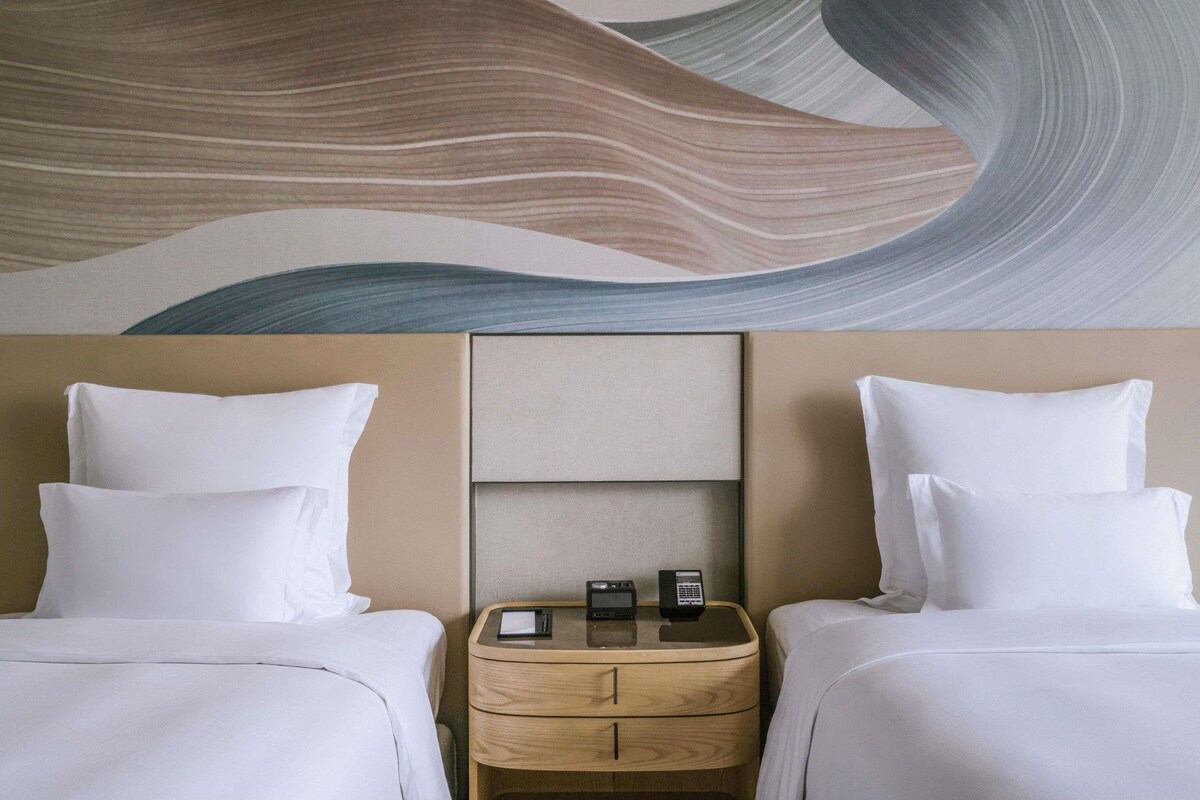 Minibar, in-room safe, desk, blackout drapes