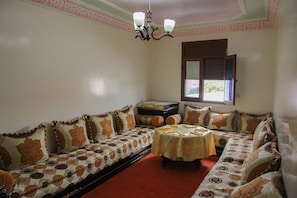 Living area - Le Gite De Sidi Rbat (Sidi Ouassay)