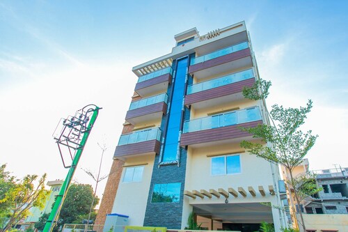 OYO 14320 Pride Manyata