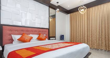 Capital O 18946 Admire Suit Hospitality