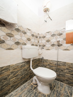 Free toiletries, towels