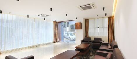 Sala de estar en el lobby