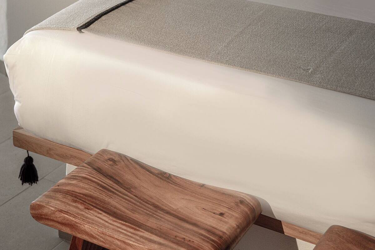 House | 1 bedroom, premium bedding, in-room safe, iron/ironing board