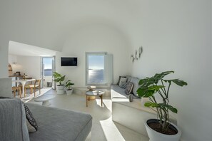 House | Living area | 42-inch flat-screen TV with cable channels, TV - Big Blue Villa by Caldera Houses (Santorini)