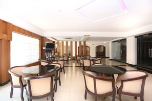 Restaurant - Capital O 19742 Hotel Dona Castle (Kollam)