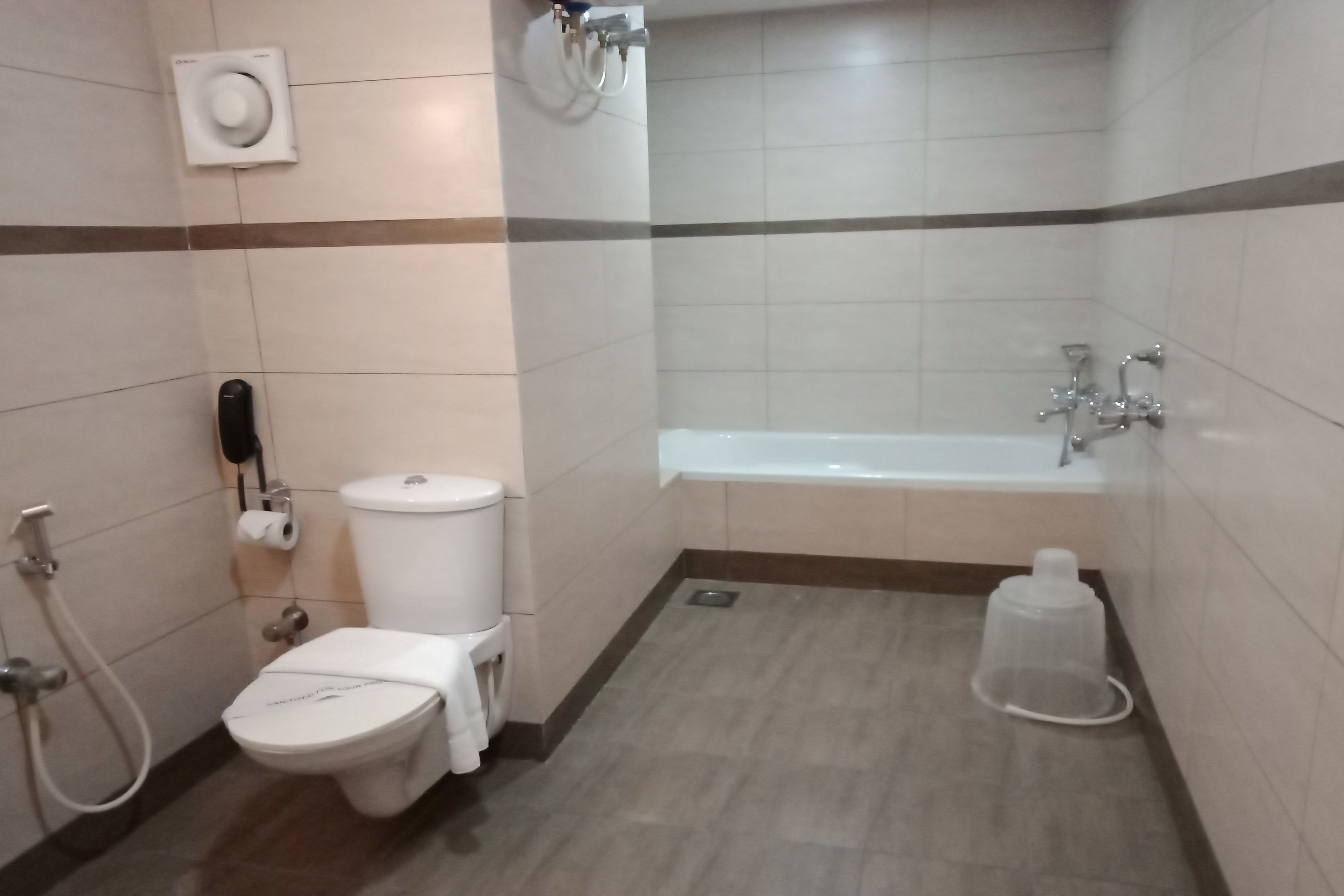 Free toiletries, towels