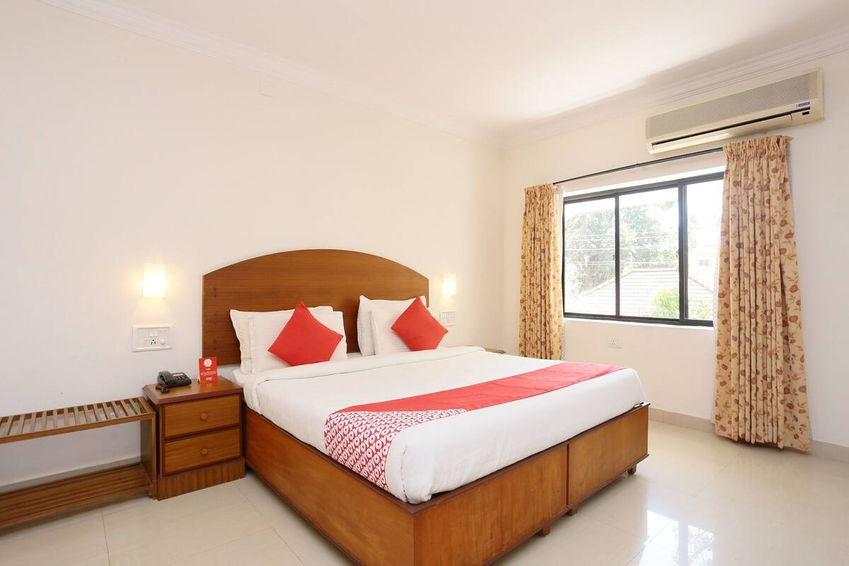 Deluxe Double or Twin Room, 1 King Bed | Bed sheets